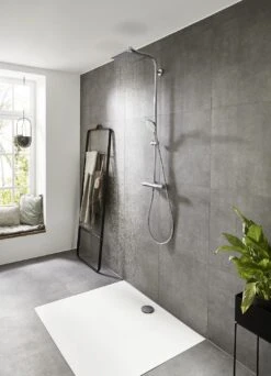 Hansgrohe Crometta E 240 1jet Showerpipe