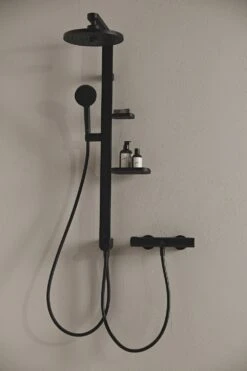 Ideal Standard Alu+ Duschsystem Ohne Armatur, Mit 2 Ablagen, 2-Funktions-Handbrause Und 2-Funktions-Kopfbrause -Hansgrohe Brause Geschaft ideal standard badarmaturen alu duschsysteme ohne 12311856