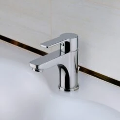 House 2.0 Einhebel-Waschtischbatterie Mit Kaltstart, Mit Ablaufgarnitur -Hansgrohe Brause Geschaft megabad profi collection badarmaturen house 2 4215199