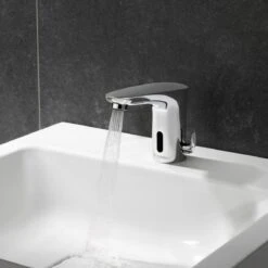 Schell MODUS Elektronische Waschtisch-Armatur E HD-M -Hansgrohe Brause Geschaft schell waschtischarmaturen modus elektronische hd 6921593